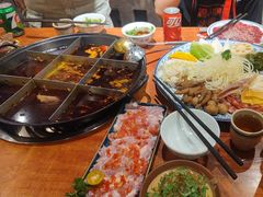 -周小明火锅(黑金冠社区店)