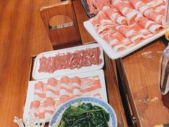 -沸炉重庆老火锅(军事博物馆店)