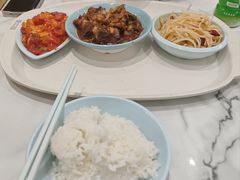 -荣华基·现炒快餐(肇嘉浜路店)