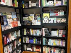 -西西弗书店&矢量咖啡(凯德晶萃广场店)