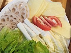 -二荆条·蜀鲜汇城市森林火锅