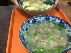 -老新隆牛肉锅贴(新街口店)