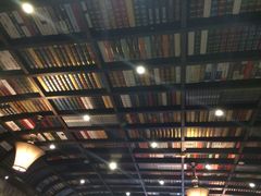 iphone_upload_pic-钟书阁(松江泰晤士小镇店)