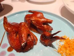 公馆脆皮乳鸽-民国红公馆·秦淮八艳(夫子庙店)