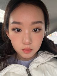 -红馆妆造(中央大街店)