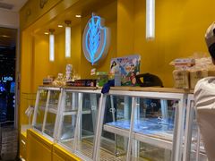 面包甜点陈列柜-嘉华饼屋JOY BAKERY(南屏街店)