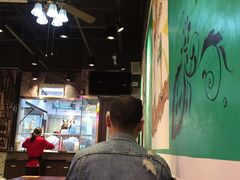 大堂-陈光记烧腊(长寿路店)