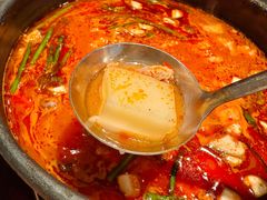 -老牌坊云南鱼豆花火锅(哈西万达店)
