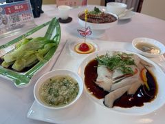 -鹿鸣酒家(越秀店)