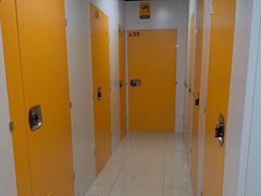 -安东易迷你自助仓储寄存仓库(杨浦店)