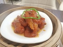 -钟书阁(群光广场店)