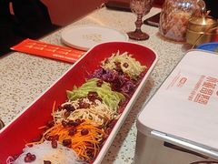 -小董哥烤串·爆汁大油边(故宫店)