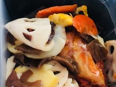 -七欣天香辣蟹火锅(无锡金太湖国际城店)