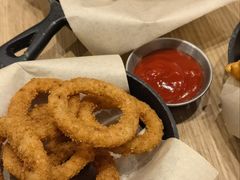 -必胜客(WOW梦之城店)