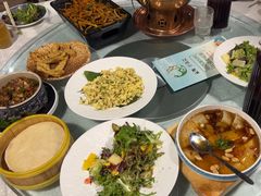 -雀舞云南菜(天津天河城购物中心店)