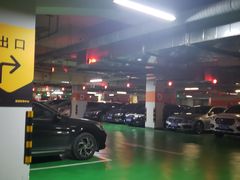 -国瑞城·停车场