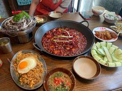 -萍姐火锅·公路夜市(武汉首店)