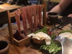 -湊湊火锅·茶憩(杭州湖滨银泰in77店)