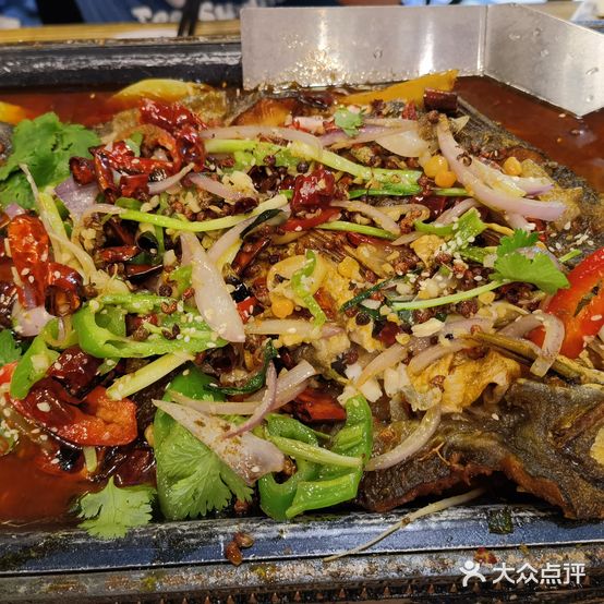 万州烤鱼·海鲜糟柏醋·香草鸭(椰林湾二期店)