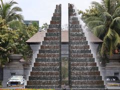 -海南清水湾莱佛士酒店