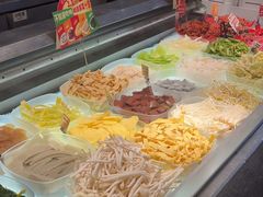 -成都你六姐·牛肉冒菜(城市集市合生汇店)