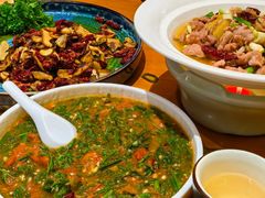 -老滇山寨•云南特色菜•地方菜•民族风情歌舞表演(金碧店)