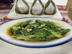 -刘姐啤酒鱼民族演艺餐厅(西街总店)