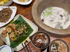 -滇香肴·云南菜蒸汽石锅鱼(云南北路店)