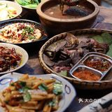 昆明探店｜听着琵琶曲大碗喝酒大口吃肉的江湖菜