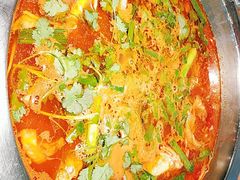 -野山舂·贵州现舂酸汤火锅(鸿通城店)