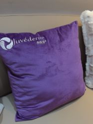 -洁铭新加坡医美