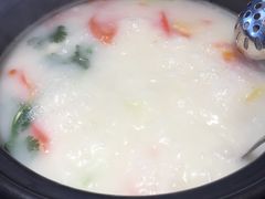 -大匠工房古船木艺术餐厅·猪肚鸡专门店(长白仙岛店)