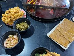 -铜元老码头鳝鱼火锅