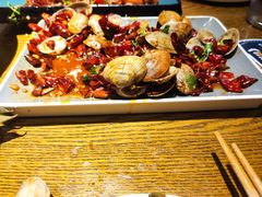 -喝丢一只鞋海鲜烧烤·海肠捞饭(市场店)