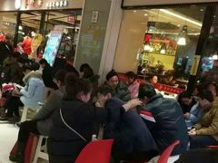 等位区-喜虾客·大虾火锅(郑州无限城店)