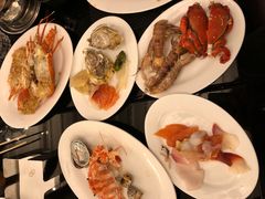 -圣丰索菲特·2 On 988 Café 自助餐厅