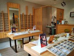 -无界眼镜MaxLess(滨江星光大道店)