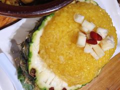 版纳菠萝饭-老滇山寨•云南特色菜•地方菜•民族风情歌舞表演(金碧店)