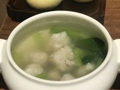 鲜嫩黄花鱼丸汤-将相和·海鲜蒸饺大连菜