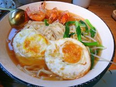 -蜜桃餐厅·伴山(湖滨商业街店)