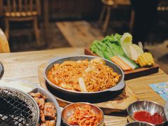 炒年糕-姜虎东白丁烤肉(虹桥天地店)