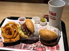 -The Habit Burger Grill 哈比特汉堡(复兴soho店)