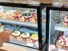 -花花卷卷·鲜食蛋糕(静安久光百货店)