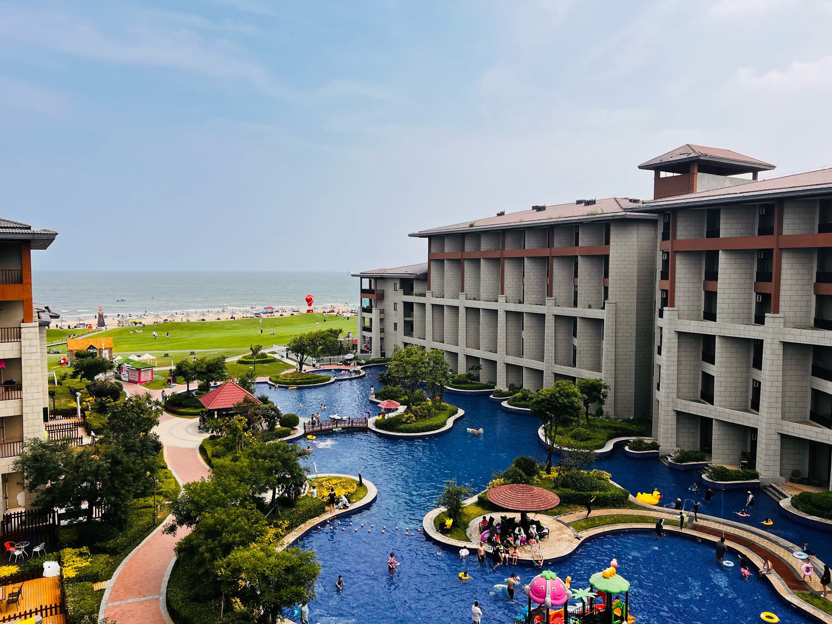 海风微拂,度假心情大好