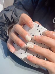 -UGIRL有个美甲
