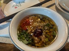 -九尺赵老四鲜鹅肠火锅
