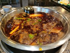 -肖肖酸萝卜鱼火锅(总店)