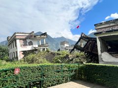 -四川汶川特大地震漩口中学遗址