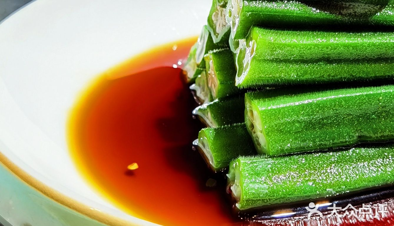 有好声音歌手驻唱的网红小龙虾乐园,还是闵行热门榜第一!