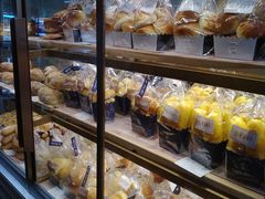 -霸王茶姬(南强街店)